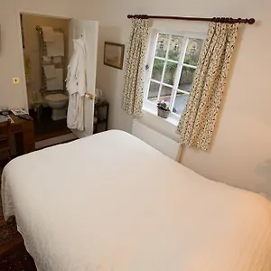 3* Bed & Breakfast 5 Chapel Street