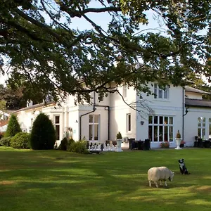 hallmark-chester.hotelsin-chester.com/